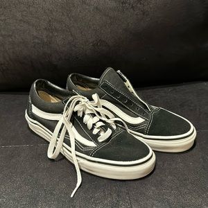Vans old skool shoe